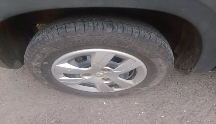 2016 Renault Kwid RXT 0.8, Petrol, Manual, 63,863 km, tyre