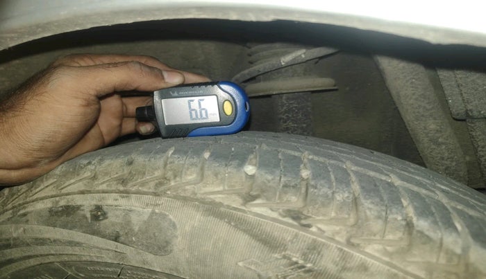 2021 Tata Tiago XE PETROL, Petrol, Manual, 17,500 km, tyre