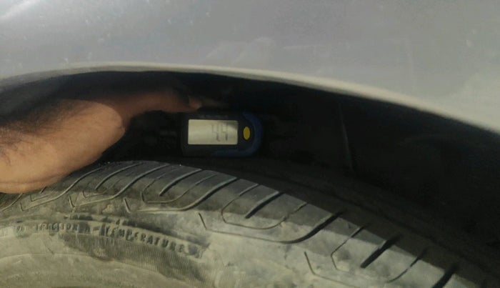 2021 Tata Tiago XE PETROL, Petrol, Manual, 17,500 km, tyre