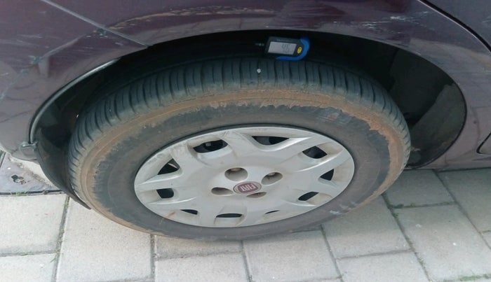 2011 Fiat Grand Punto ACTIVE 1.2, Petrol, Manual, 90,366 km, tyre