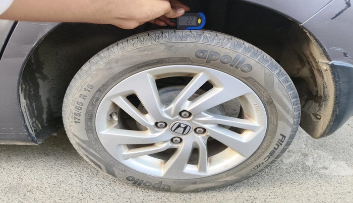 2017 Honda Jazz 1.2L I-VTEC V AT, Petrol, Automatic, 68,653 km, tyre