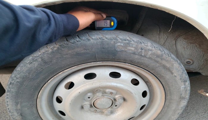 2013 Tata Indigo ECS LX TDI, Diesel, Manual, 1,40,743 km, tyre