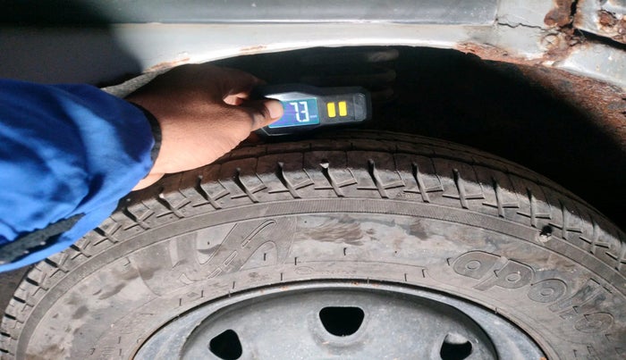 2012 Maruti Eeco 5 STR WITH A/C+HTR, Petrol, Manual, 4,84,511 km, tyre