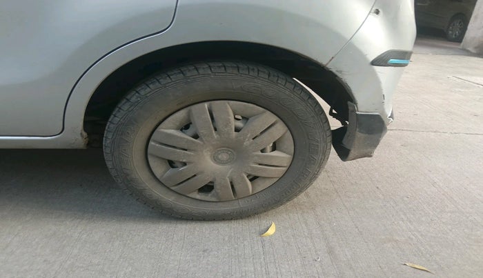 2013 Maruti Alto 800 LXI, Petrol, Manual, 36,011 km, tyre