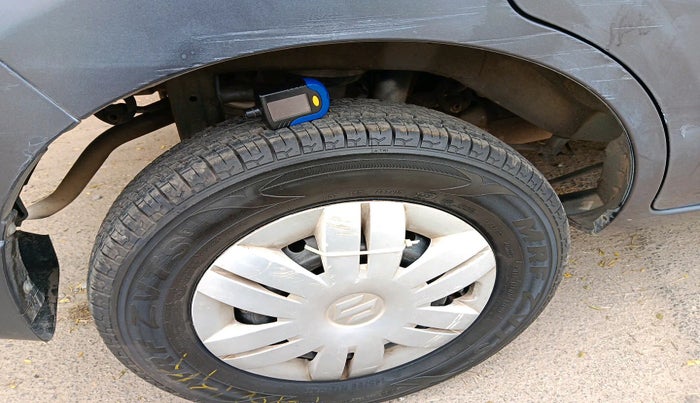 2016 Maruti Alto 800 LXI, Petrol, Manual, 42,037 km, tyre