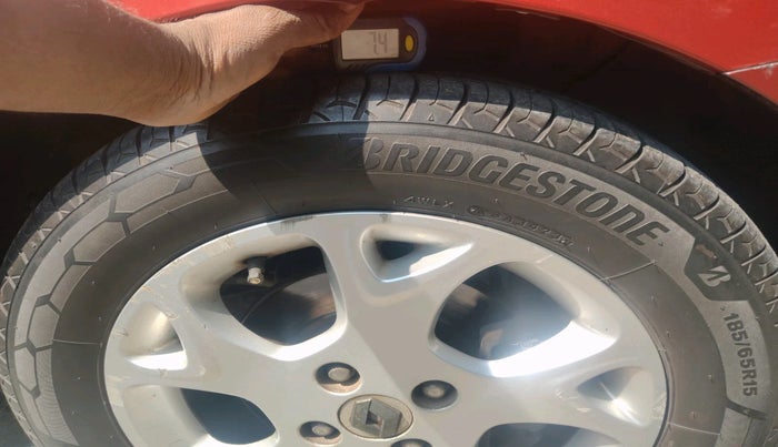 2012 Renault Pulse RXZ DIESEL, Diesel, Manual, 66,901 km, tyre