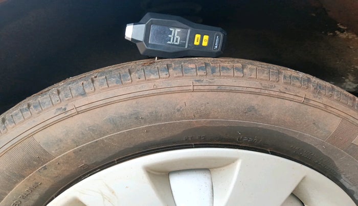 2020 Maruti Eeco 7 STR, Petrol, Manual, 23,508 km, tyre