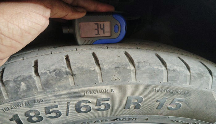 2020 Maruti Swift ZXI, Petrol, Manual, 45,968 km, tyre