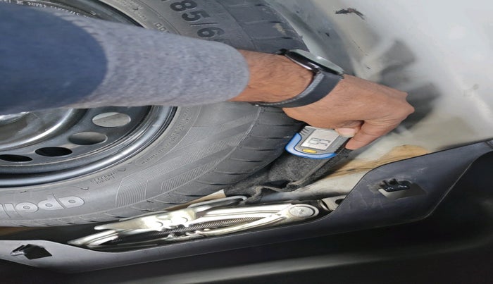 2023 Maruti Baleno ALPHA 1.2 AGS, Petrol, Automatic, 1,00,212 km, tyre