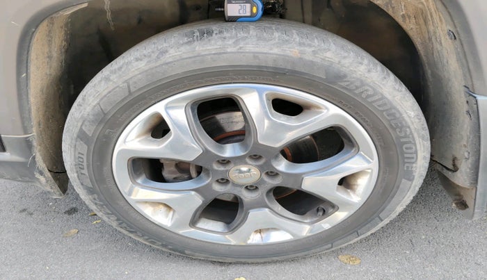 2019 Jeep Compass LIMITED PLUS PETROL AT, Petrol, Automatic, 1,07,323 km, tyre