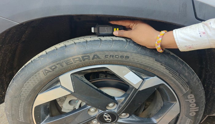 2023 Hyundai ALCAZAR PLATINUM 1.5 MT 7STR, Diesel, Manual, 23,527 km, tyre