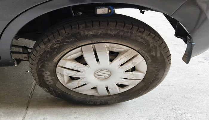 2014 Maruti Alto 800 LXI CNG, Petrol, Manual, 39,910 km, tyre