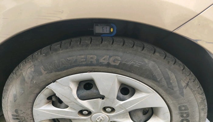 2015 Hyundai Elite i20 SPORTZ 1.2, Petrol, Manual, 96,132 km, tyre