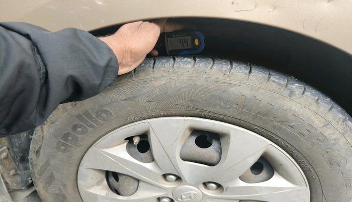 2015 Hyundai Elite i20 SPORTZ 1.2, Petrol, Manual, 96,132 km, tyre