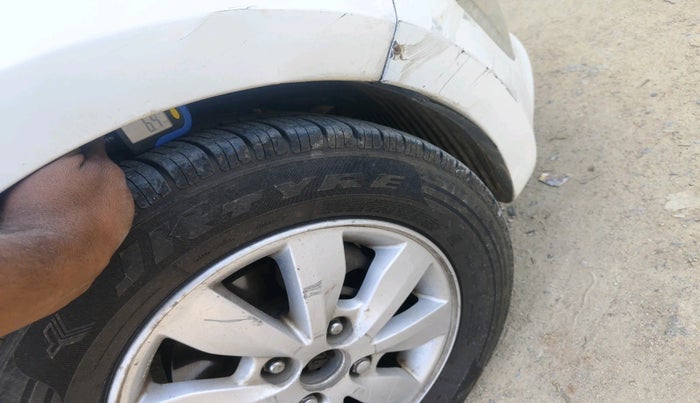 2013 Hyundai i20 ASTA 1.4 CRDI, Diesel, Manual, 2,31,974 km, tyre