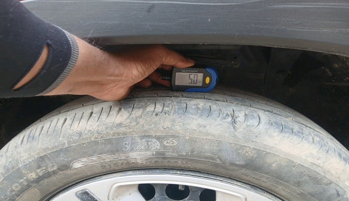 2018 Maruti Vitara Brezza VDI (O), Diesel, Manual, 91,198 km, tyre