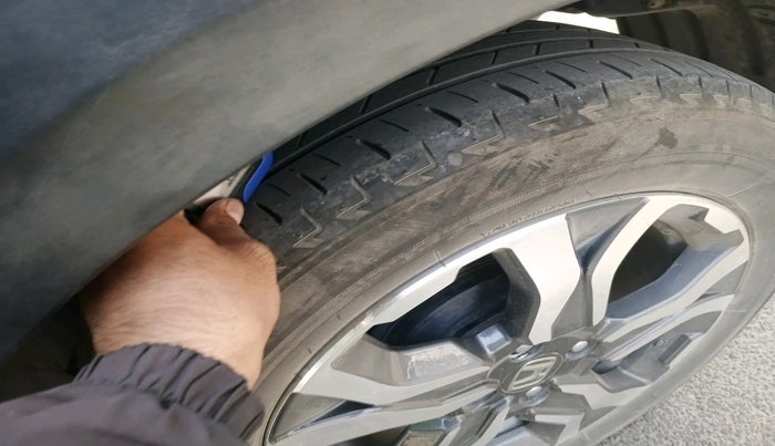 2023 Honda WR-V 1.2L I-VTEC VX MT, Petrol, Manual, 28,799 km, tyre