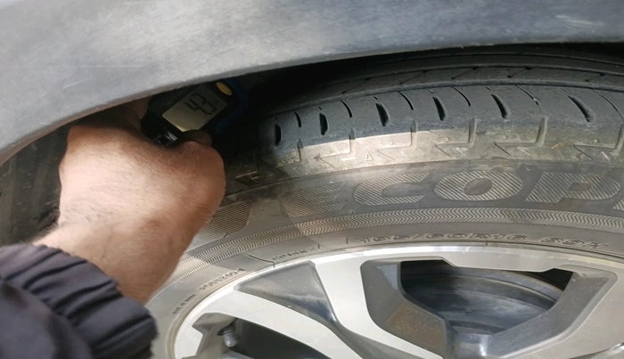 2023 Honda WR-V 1.2L I-VTEC VX MT, Petrol, Manual, 28,799 km, tyre