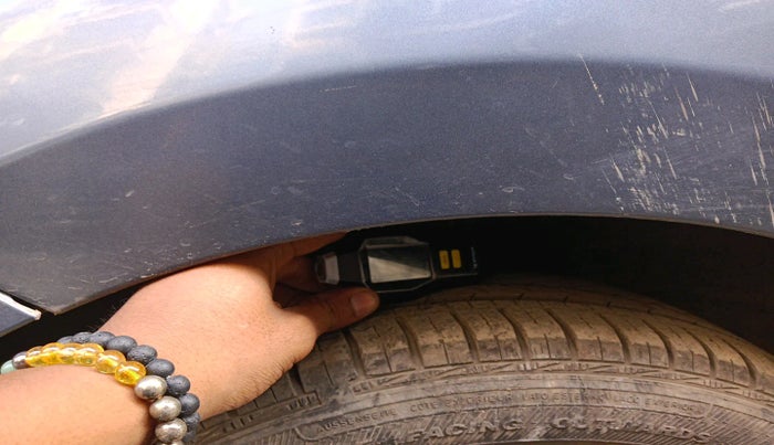 2016 Hyundai Xcent S 1.2, Petrol, Manual, 15,723 km, tyre