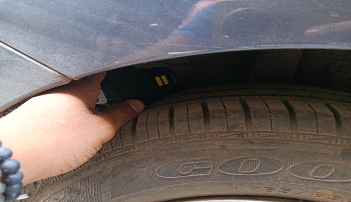 2016 Hyundai Xcent S 1.2, Petrol, Manual, 15,723 km, tyre