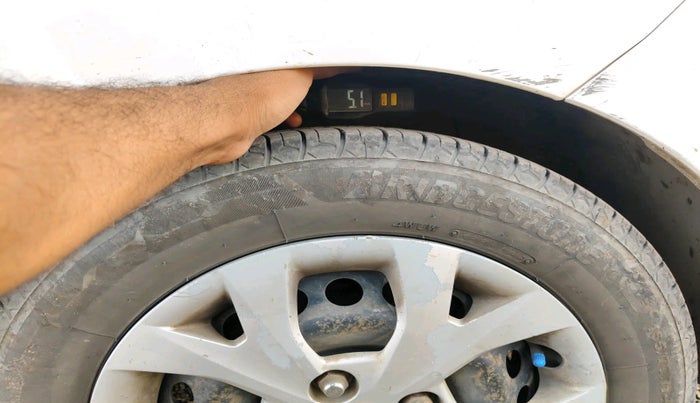 2014 Hyundai Grand i10 SPORTZ 1.2 KAPPA VTVT, Petrol, Manual, 1,50,241 km, tyre