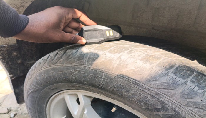 2018 Mahindra Scorpio S7, Diesel, Manual, 83,375 km, tyre