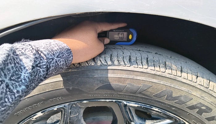 2015 Ford Ecosport TREND 1.5L DIESEL, Diesel, Manual, 98,752 km, tyre