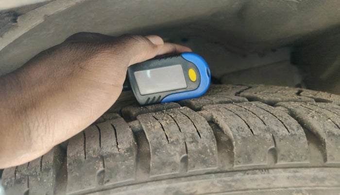 2018 Tata Hexa XT 4X2 6 STR, Diesel, Manual, 36,163 km, tyre