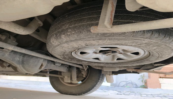 2011 Tata Aria PURE 4X2, Diesel, Manual, 1,03,724 km, tyre