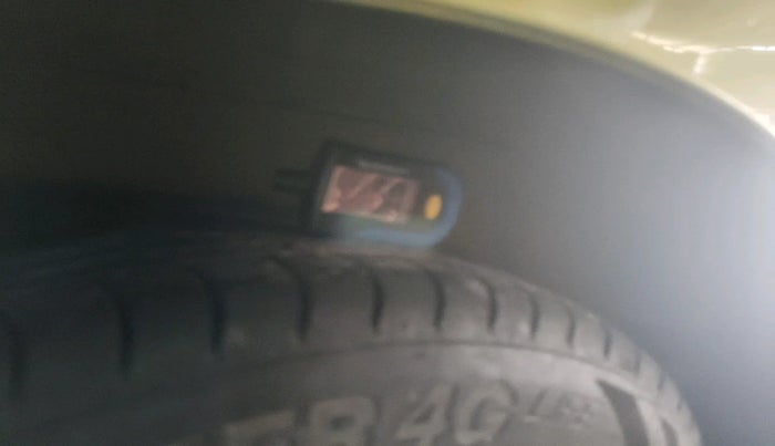 2019 Maruti Alto 800 LXI, Petrol, Manual, 36,568 km, tyre