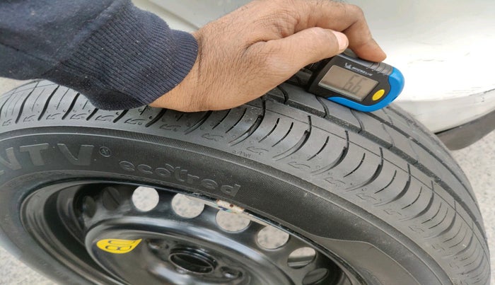 2020 Toyota Glanza G, Petrol, Manual, 50,836 km, tyre