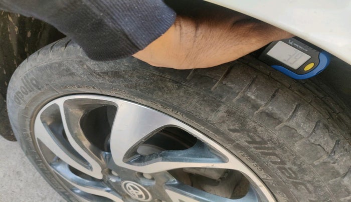 2020 Toyota Glanza G, Petrol, Manual, 50,836 km, tyre