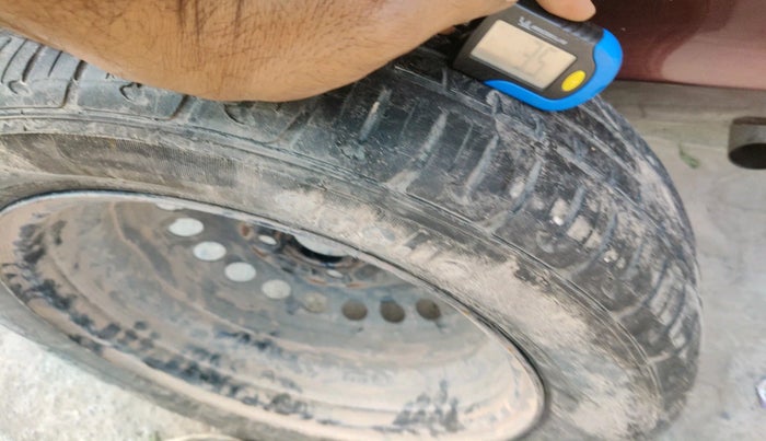 2015 Honda Amaze 1.2L I-VTEC SX, Petrol, Manual, 91,967 km, tyre