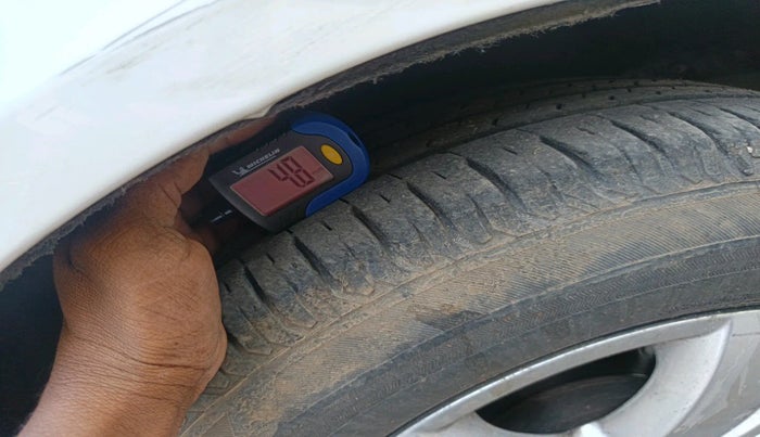 2011 Skoda Laura AMBIENTE 1.8 TSI, Petrol, Manual, 76,094 km, tyre