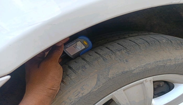 2011 Skoda Laura AMBIENTE 1.8 TSI, Petrol, Manual, 76,094 km, tyre