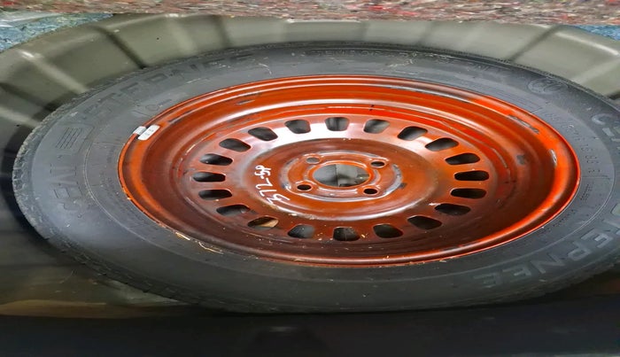 2022 Nissan MAGNITE XE, Petrol, Manual, 42,646 km, tyre