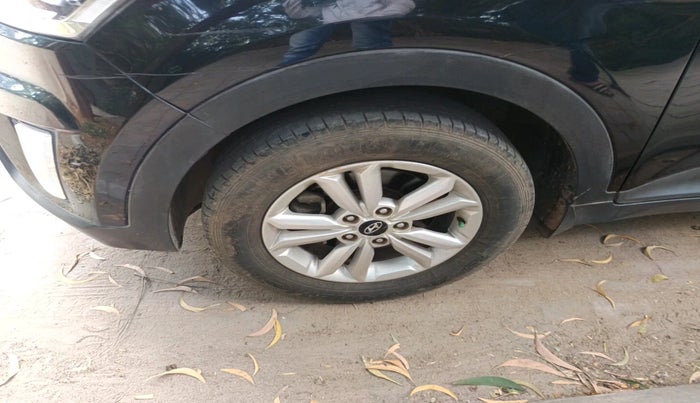 2016 Hyundai Creta SX PLUS 1.6 PETROL, Petrol, Manual, 1,19,615 km, tyre