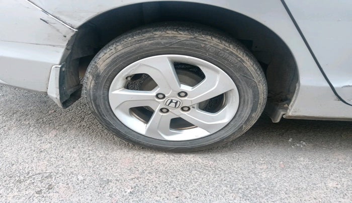 2015 Honda City 1.5L I-VTEC VX, Petrol, Manual, 71,617 km, tyre