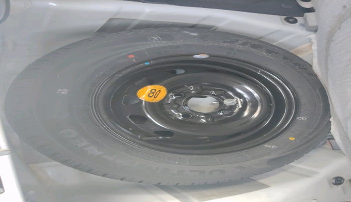 2021 Tata Tiago XT PETROL, Petrol, Manual, 34,089 km, tyre