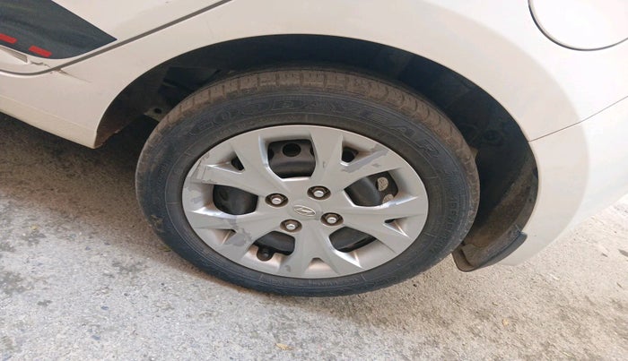 2017 Hyundai Grand i10 MAGNA 1.2 KAPPA VTVT, Petrol, Manual, 36,384 km, tyre