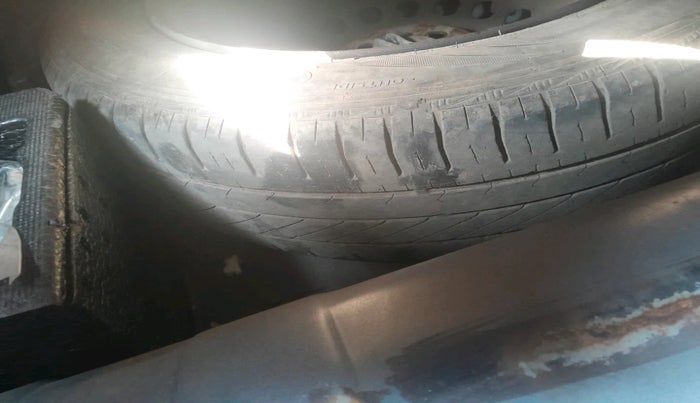 2017 Honda Amaze 1.2L I-VTEC S, Petrol, Manual, 93,013 km, tyre