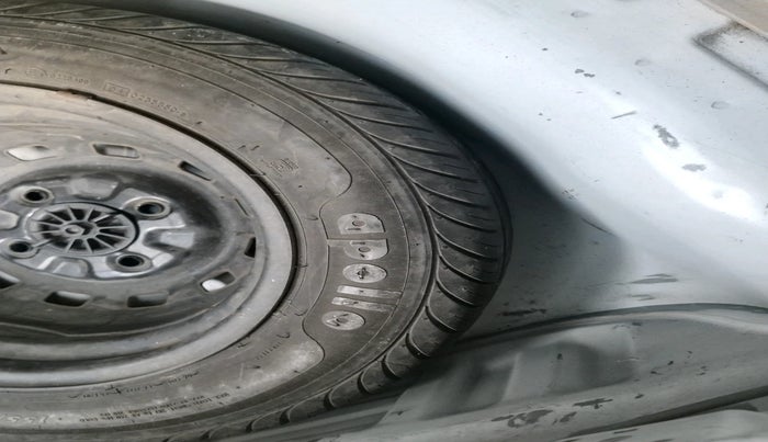 2010 Chevrolet Spark LS 1.0, Petrol, Manual, 43,853 km, tyre