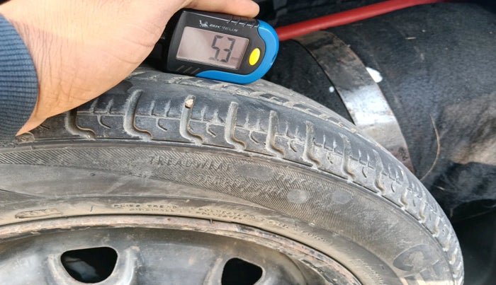 2015 Maruti Alto K10 VXI, Petrol, Manual, 90,688 km, tyre