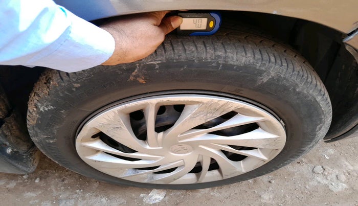 2015 Honda Jazz 1.2L I-VTEC SV, Petrol, Manual, 73,190 km, tyre