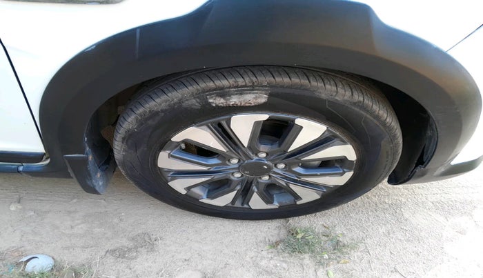 2021 Honda WR-V 1.5L I-DTEC VX MT, Diesel, Manual, 30,887 km, tyre