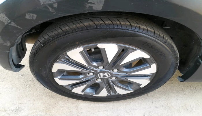 2021 Honda WR-V 1.5L I-DTEC VX MT, Diesel, Manual, 30,887 km, tyre