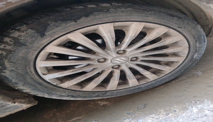 2016 Maruti Ciaz ZDI+ SHVS RS, Diesel, Manual, 71,737 km, tyre