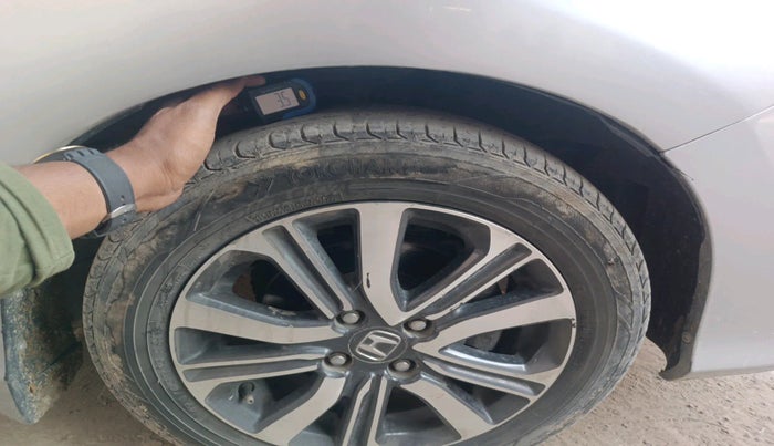 2017 Honda City 1.5L I-VTEC V MT, Petrol, Manual, 1,35,597 km, tyre