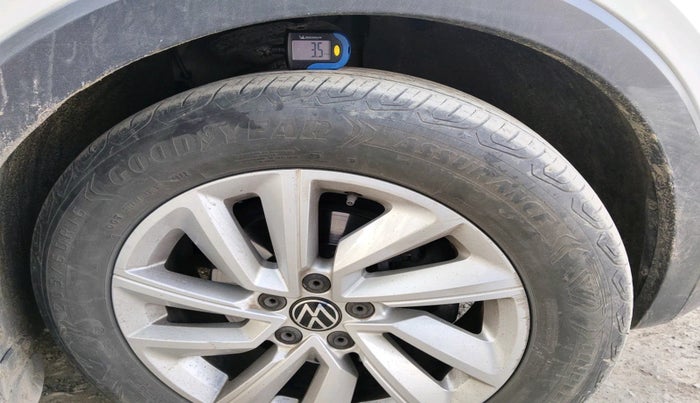 2022 Volkswagen TAIGUN HIGHLINE 1.0 TSI MT, Petrol, Manual, 66,731 km, tyre