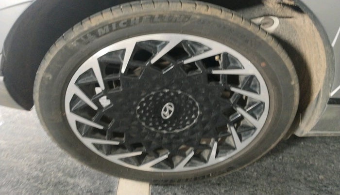 2023 Hyundai IONIQ 5 RWD, Electric, Automatic, 36,156 km, tyre